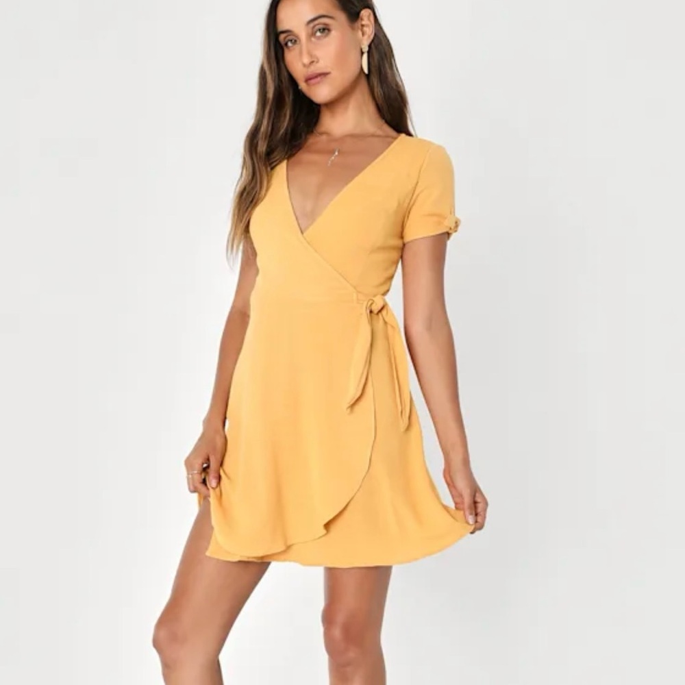 NWT Lulus My Philosophy Wrap Mini Dress Short Sleeve Fit Flare Yellow Size XS